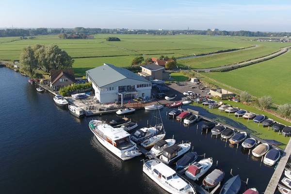 Bedrijfsruimte 3e Poellaan 103 Lisse