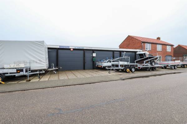 Bedrijfsruimte Burgemeester Hackstraat 26 Wolphaartsdijk