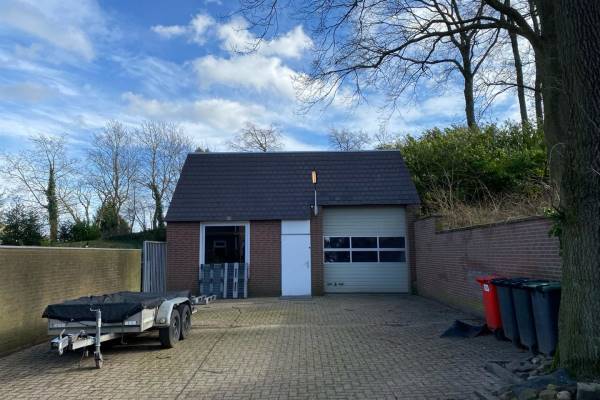 Bedrijfsruimte Kruisberghof 13 Brunssum