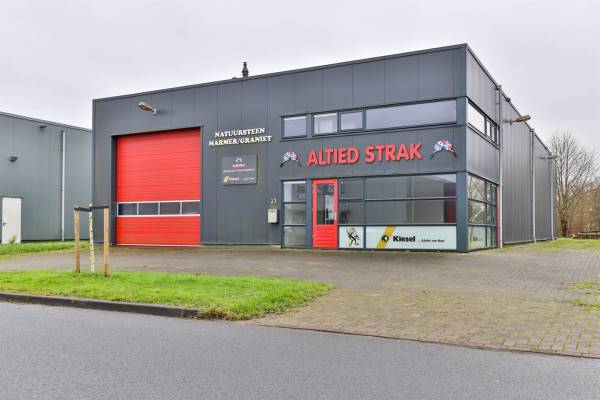 Bedrijfsruimte Zoom 21 Surhuisterveen