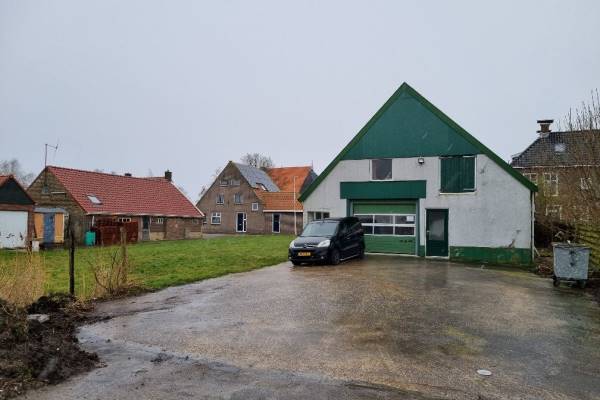Bedrijfsruimte Molenweg 3 Oosterzee