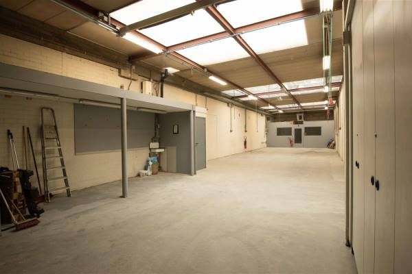 Bedrijfsruimte 2e Tussendijk 7A Helmond