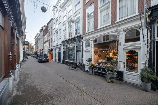 Winkelruimte Korte Houtstraat 14 Den Haag