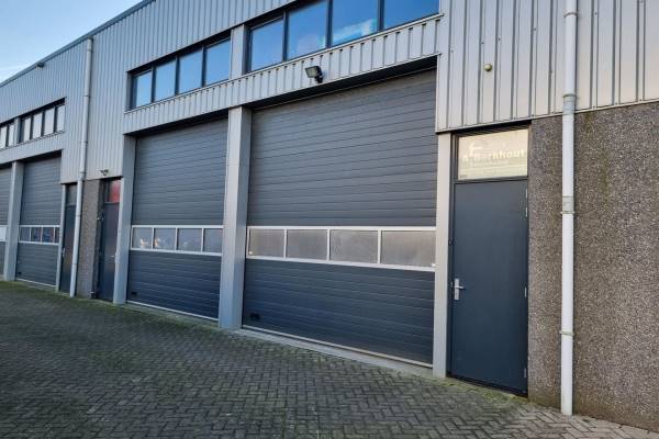 Bedrijfsruimte Aambeeld 15B Medemblik