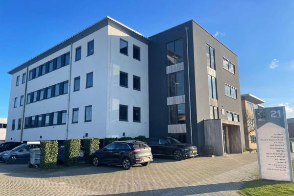 Kantoorruimte Industrieweg Oost 21 Elst (GE)