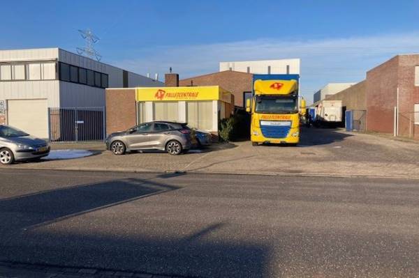 Bedrijfsruimte Achterdijk 10 Helmond