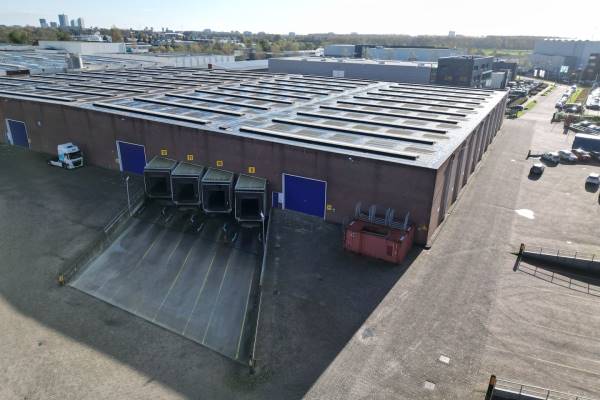 Verhard buitenterrein Malledijk 3 01 Spijkenisse