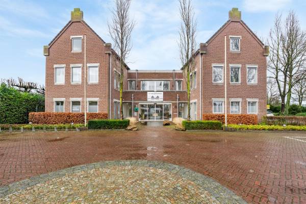 Kantoorruimte Burgemeester van Erpstraat 4 Berghem