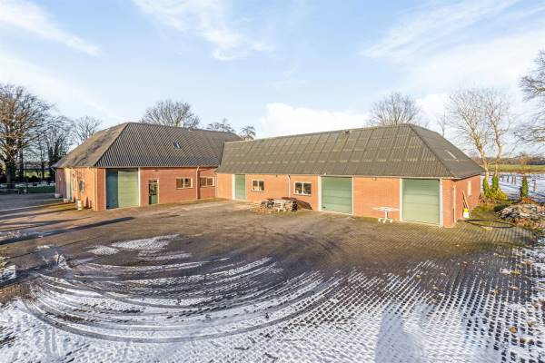 Bedrijfsruimte Braamhaarsstraat 2b Zenderen