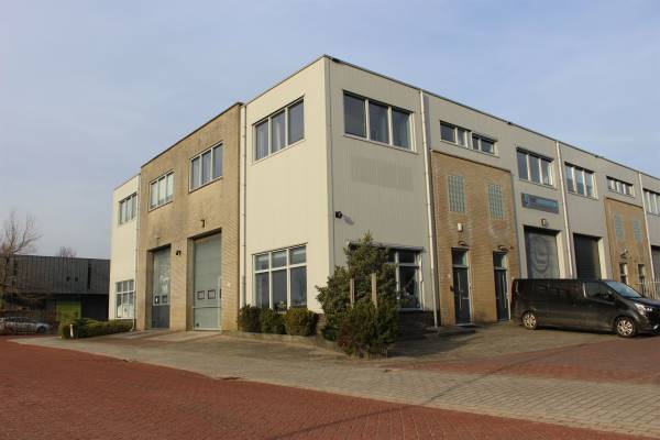 Kantoorruimte Ambachtsweg 5j Oosthuizen