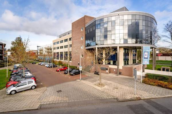 Kantoorruimte Staalweg 40- 58 Delft