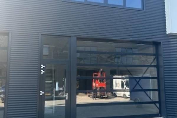 Bedrijfsruimte Industrieweg Oost 9 f 10 Elst (GE)