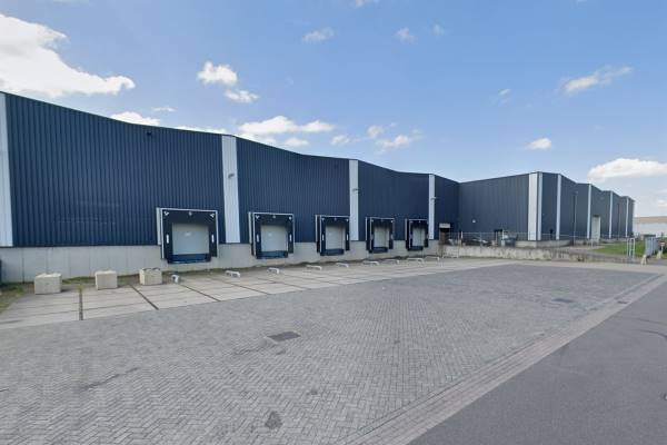 Bedrijfsruimte Amp&#232;reweg 8 Echt