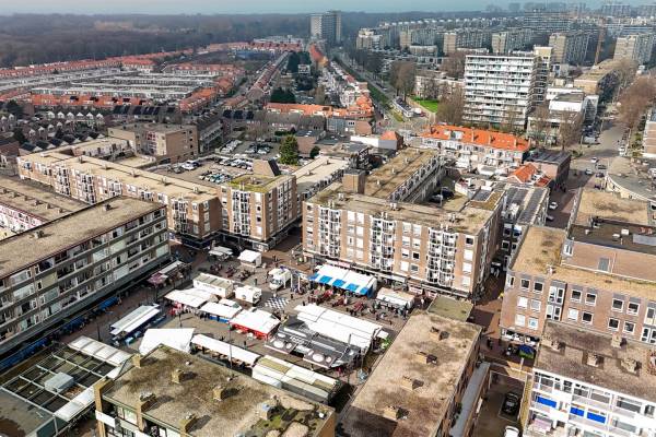 Winkelruimte Loosduinse Hoofdplein 186 Den Haag