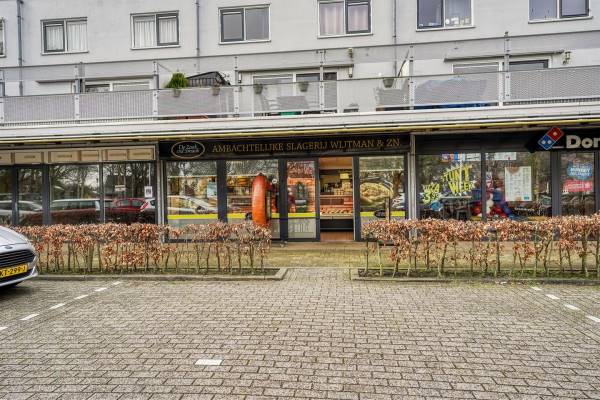 Winkelruimte Meerkreuk 32 Oude Wetering