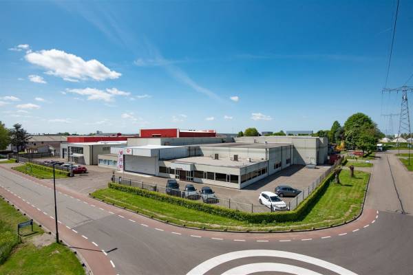 Bedrijfsruimte Industrieweg 81 Waalwijk