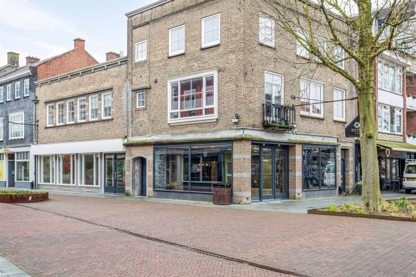 Winkelruimte Nieuwstraat 34 - Molenstraat 10 Hengelo (OV)
