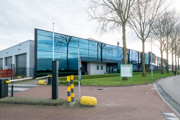 Bedrijfsruimte Nieuwmarkt 8 Zwaagdijk-Oost
