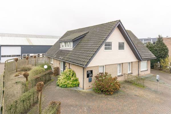 Kantoorruimte Gijsbert Stoutweg 7 Tiel