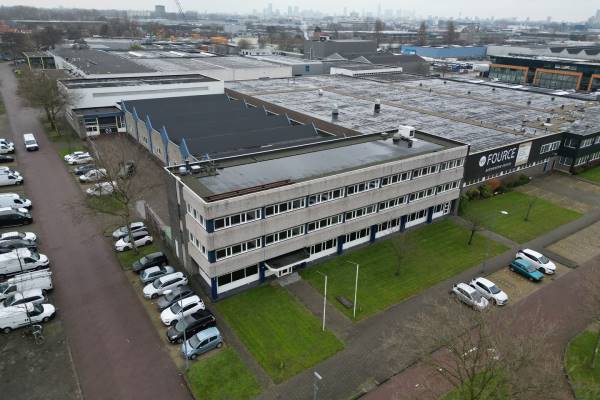 Bedrijfsruimte &#39;s-Gravelandseweg 375 Schiedam