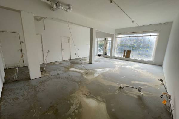 Winkelruimte Burgemeester Baumannlaan 99A Rotterdam