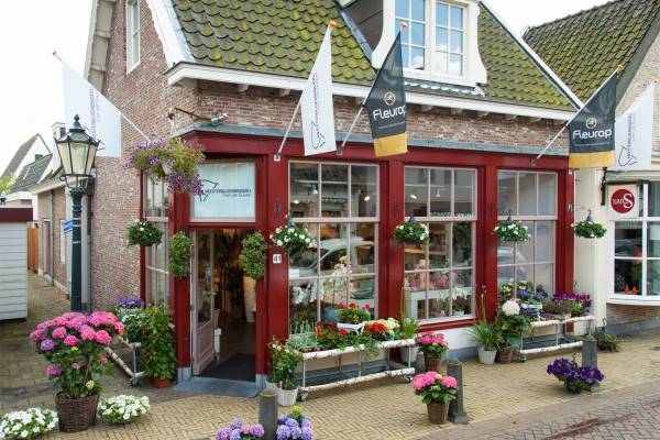 Winkelruimte Dorpsstraat 41 Nieuwerkerk aan den IJssel