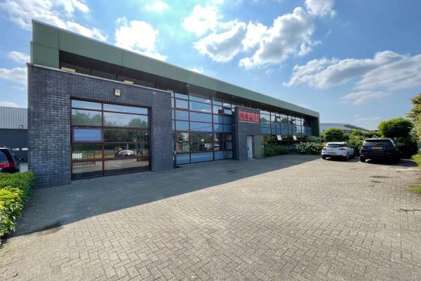 Bedrijfsruimte Parallelweg 38 Rijen