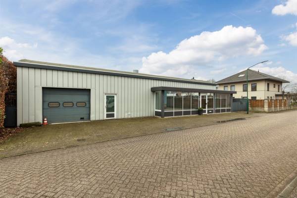Bedrijfsruimte van Ghertstraat 2 Rijen