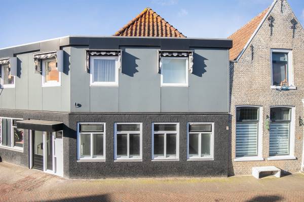 Kantoorruimte Kerkstraat 1A Strijen