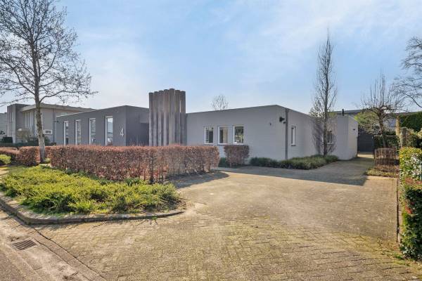 Bedrijfsruimte Transportweg 4 Udenhout