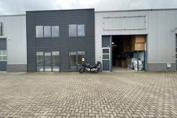 Bedrijfsruimte De Bouwkamp 12b Ooij