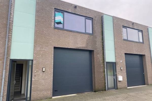 Bedrijfsruimte Houtzagerijstraat 35 Mill