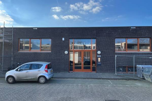Bedrijfsruimte Valkenjachtstraat 17- 19 Tilburg