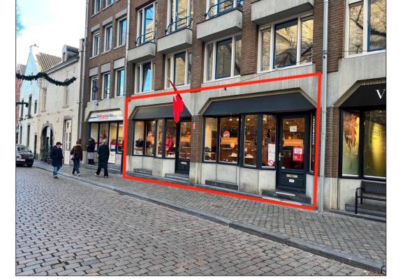 Winkelruimte Onze Lieve Vrouweplein 16A Maastricht