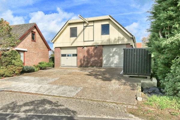 Bedrijfsruimte Hoofdweg 14A Lijnden