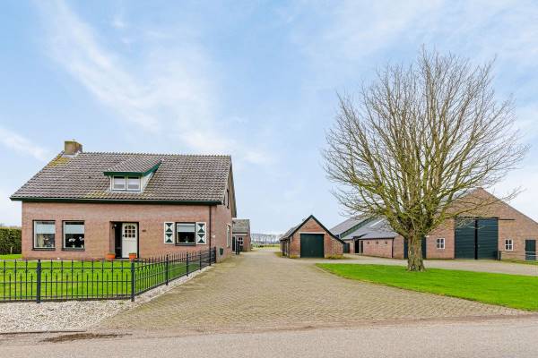 Agrarisch bedrijf Molenstraat 55 Winssen