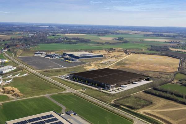 Bedrijfsruimte Belgi&# 235;laan Maastricht-Airport