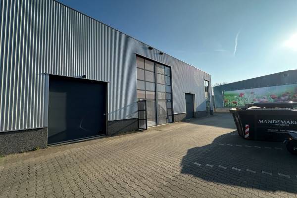 Bedrijfsruimte Jules Verneweg 21 09 Tilburg