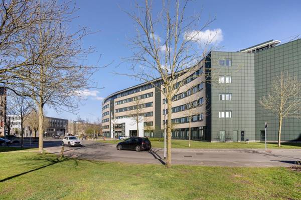 Kantoorruimte Dokter van Deenweg 1 Zwolle