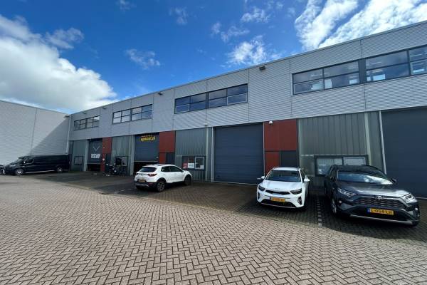 Bedrijfsruimte Honderdland 155 Maasdijk