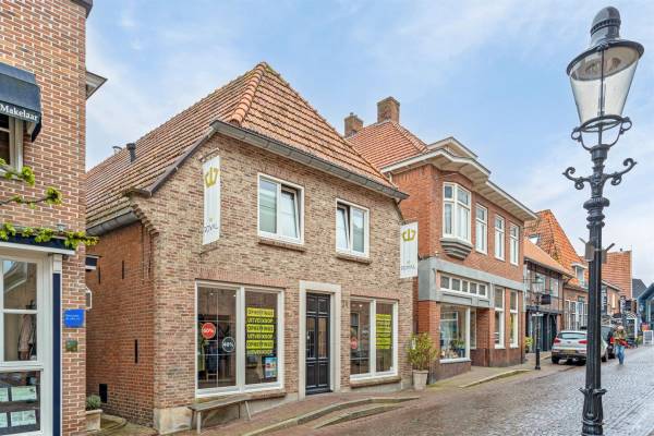 Winkelruimte Grotestraat 20 Ootmarsum