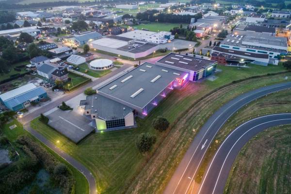 Bedrijfsruimte Handelsweg 2 Tynaarlo