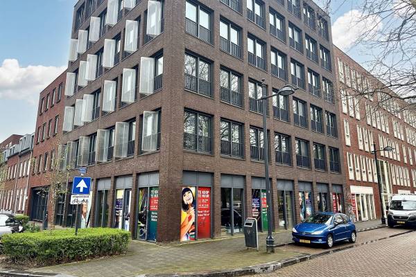 Kantoorruimte Stationsweg 11- 65 Breda