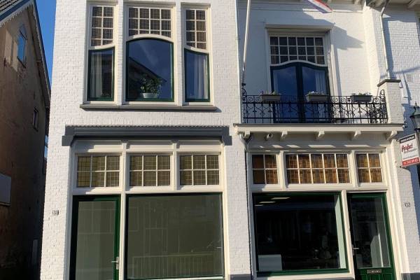Winkelruimte Nieuw Baarnstraat 35 Baarn