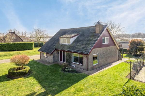 Agrarisch bedrijf Heerlesebaan 32 Bergen op Zoom