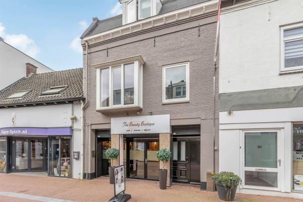Winkelruimte Vierakkerstraat 55 Huissen