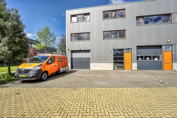 Bedrijfsruimte Industrieweg 32 Voorschoten