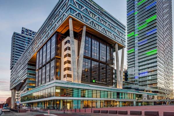Kantoorruimte Anna van Buerenplein 50 Den Haag