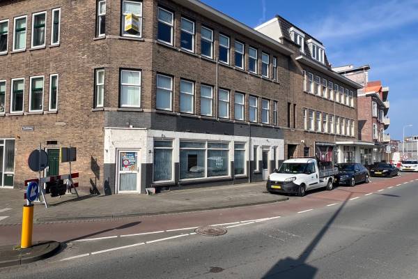 Bedrijfsruimte Zeesluisweg 6 Den Haag