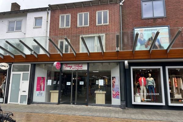 Winkelruimte Lange Nering 4 Emmeloord